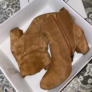 Steve Madden Camel Suede Boot
